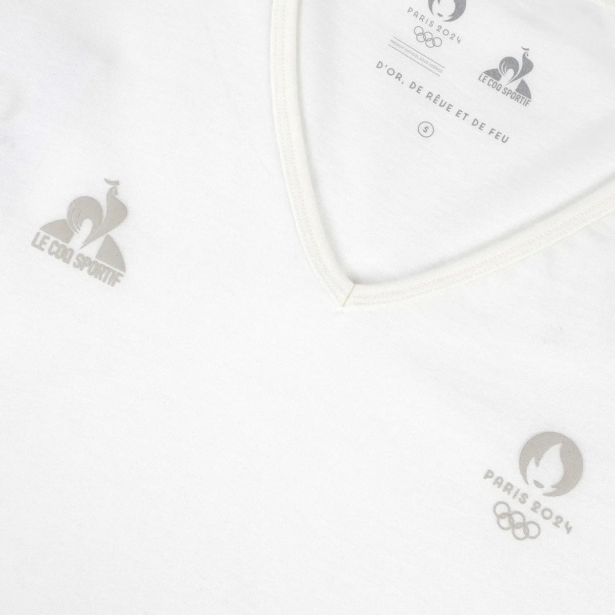 T-Shirt Le Coq Sportif Collo a V Paris 2024 Essentiel