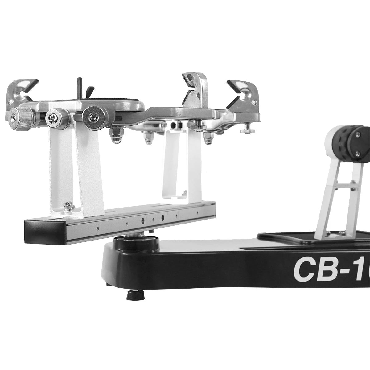 Macchina per l'incordatura Cb10
