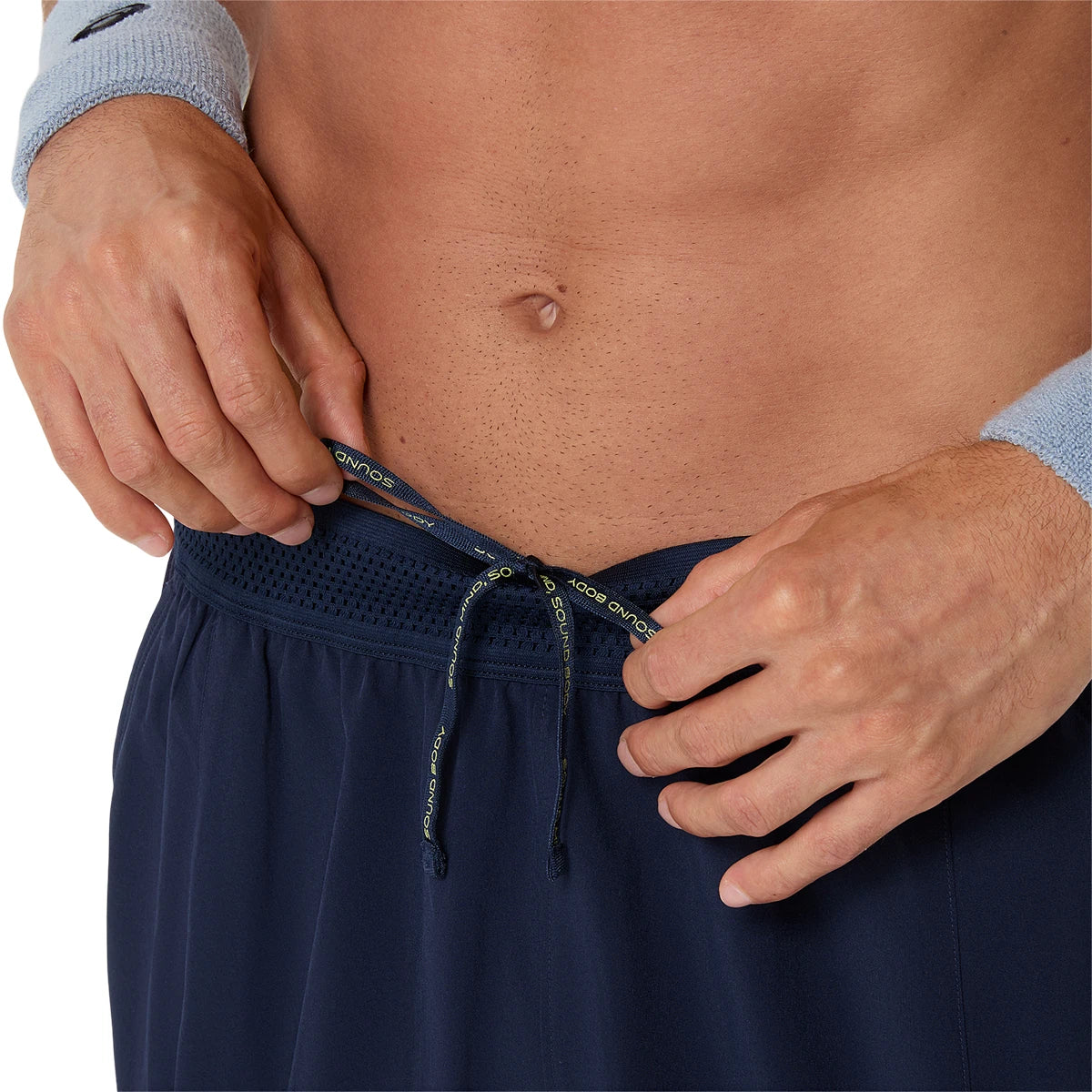 Pantaloncini Asics Core 7In