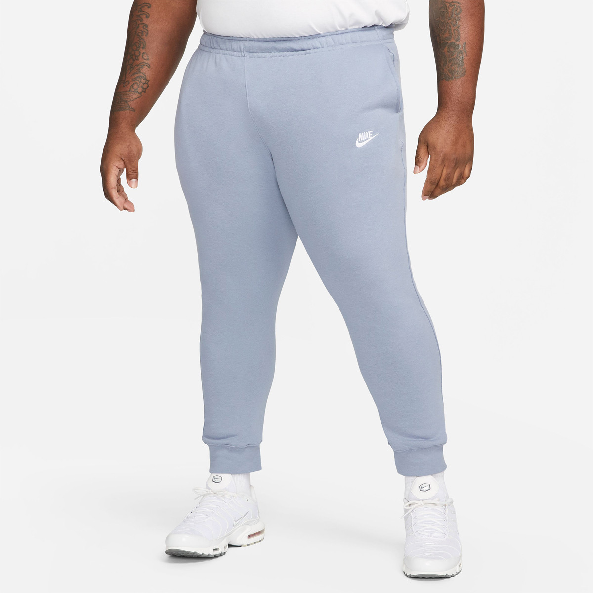 Pantaloni nike hotsell sportswear uomo