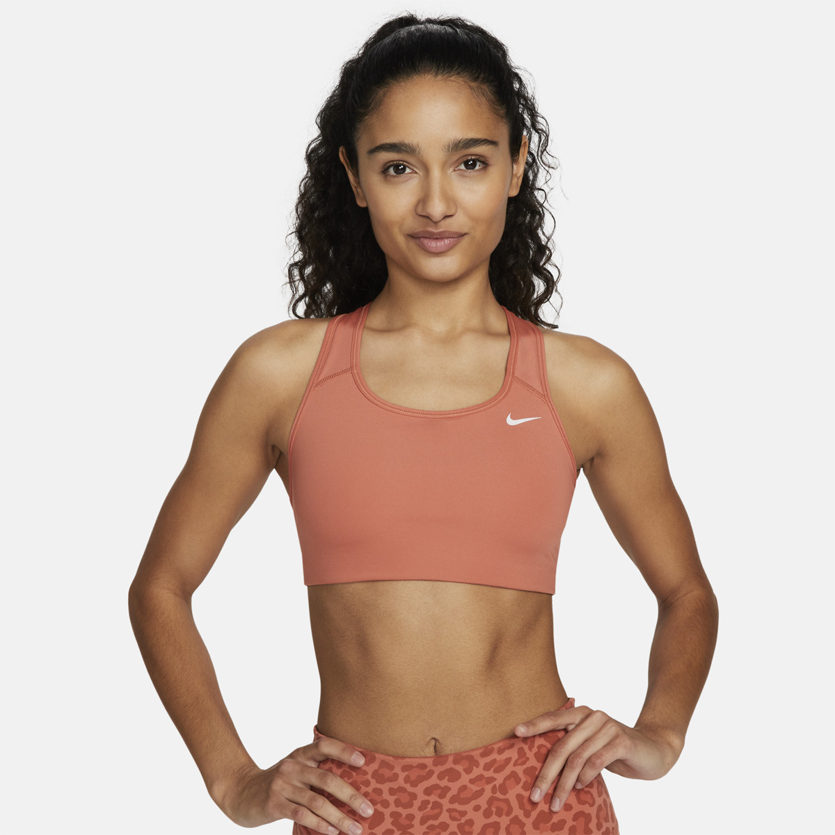 Abbigliamento sportivo nike donna online