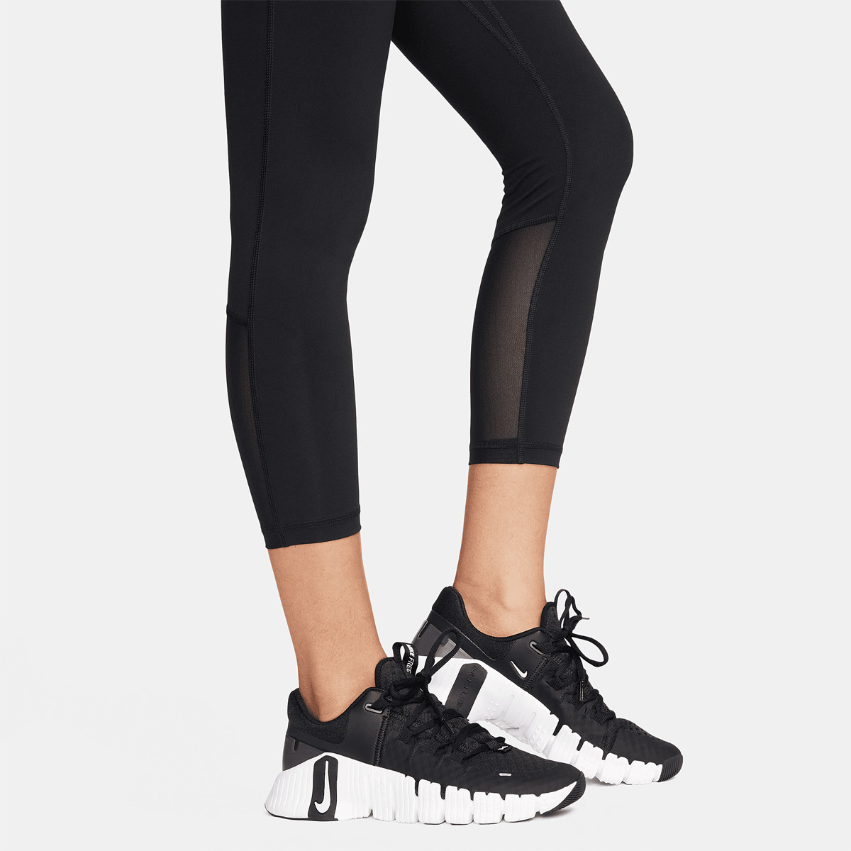 Leggings Nike Sportswear Essentials Ragazza Nero Taglia S Colore NERO
