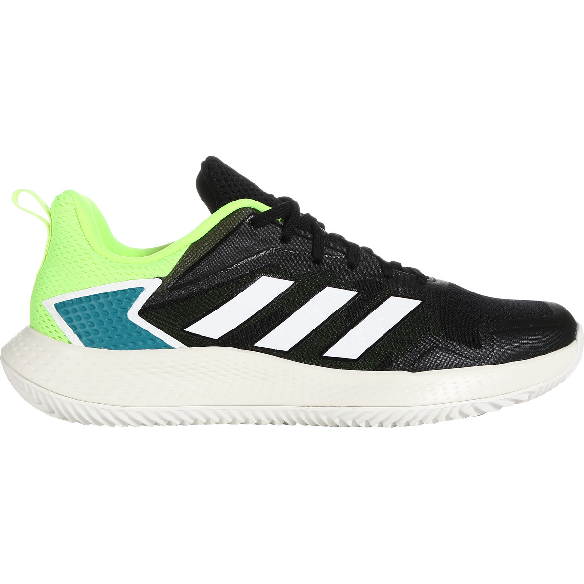 Adidas festeggia 95 anni regala scarpe top