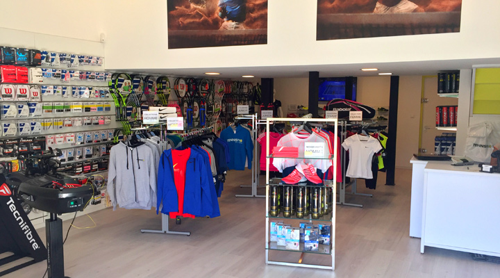 magasin_tennispro_villelagrand2